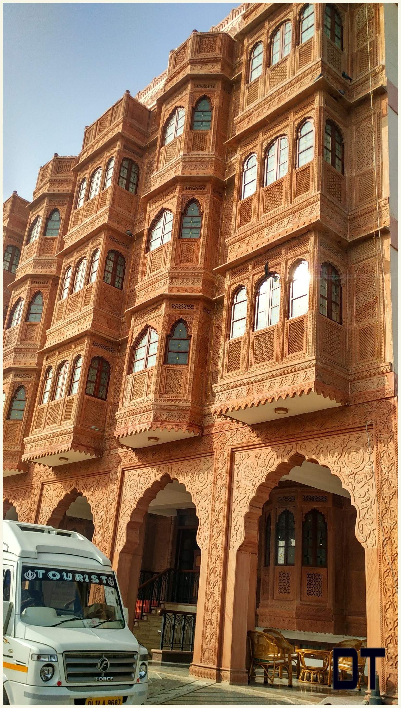 RAJ HAVELI HOTEL