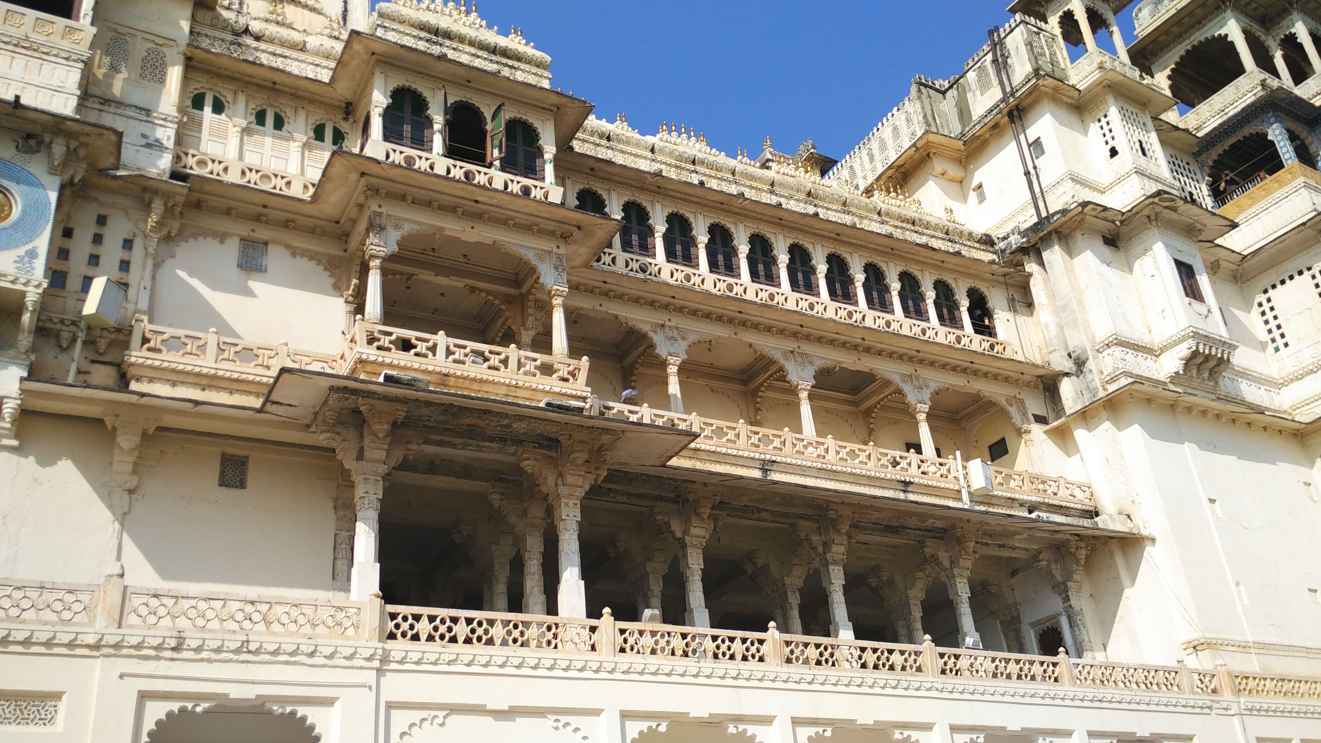 EXPLORING UDAIPUR AND MOUNT ABU